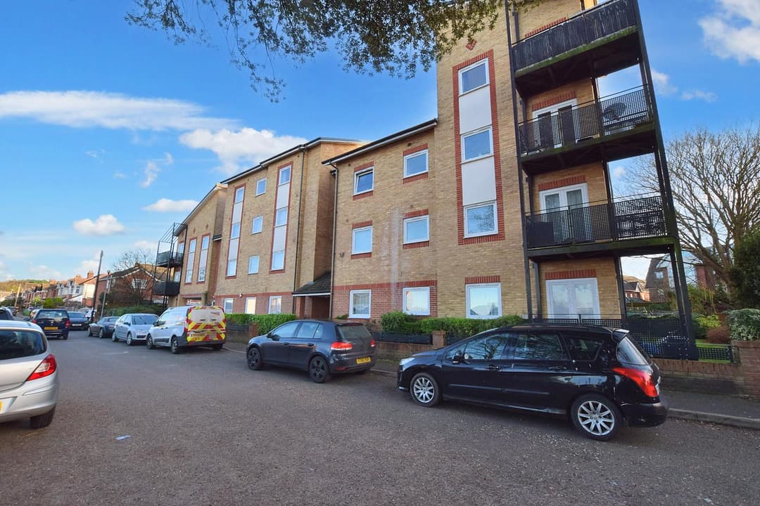 62, Hubert Road