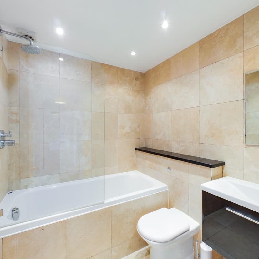 Flat 17, Moorhead Court Channel Way - Image 7