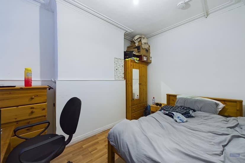 5 Thackeray Road - Image 8