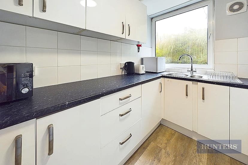 12, Daisy Road - Image 16