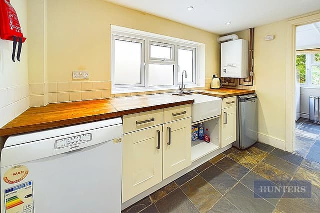 3 Cedar Road - Image 3