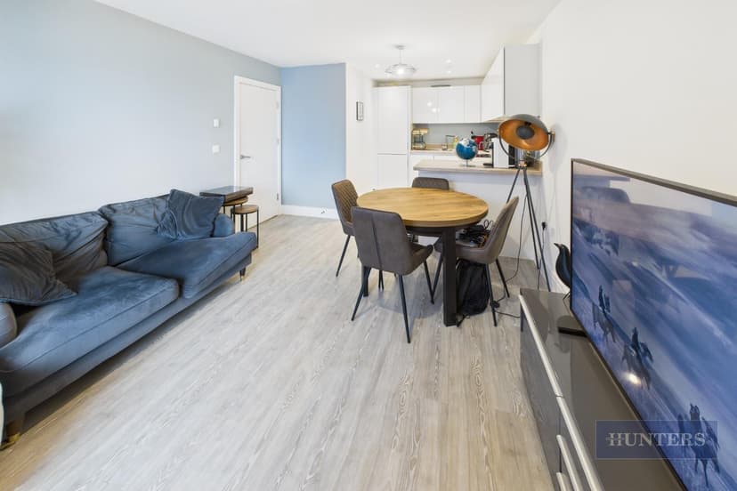 7 Jacoby Place, Priory Road - Image 5