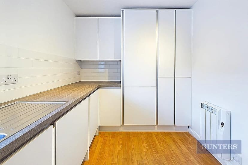 32 Riverdene Place - Image 8