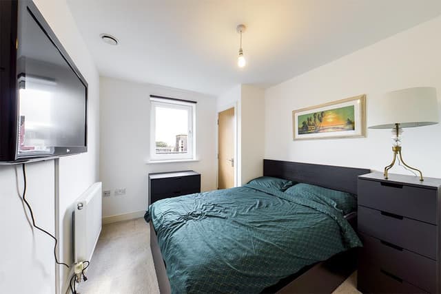 55, Roman Way - Image 5