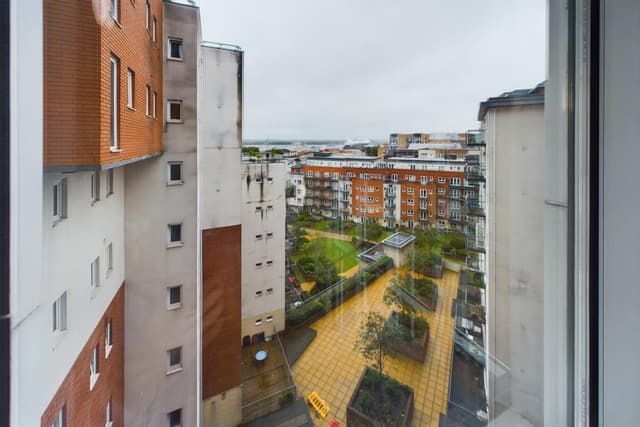 Oceana Boulevard, Flat 90 Briton Street - Image 16