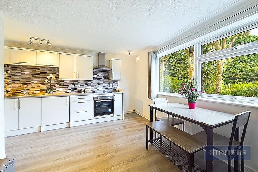 Flat 5 Duncan Court, Anson Drive - Image 3