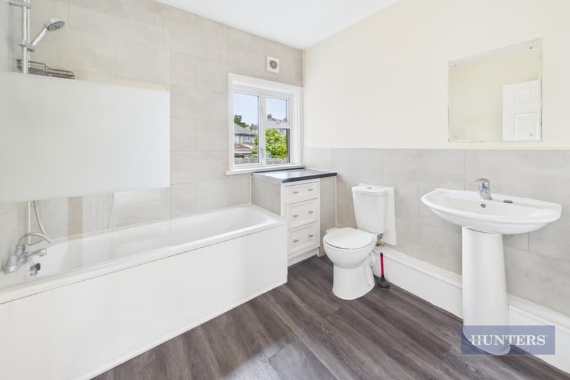 35a Lobelia Road - Image 6