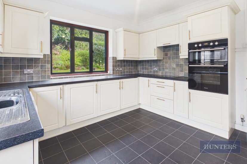 Room 1, Heeley Road - Image 2