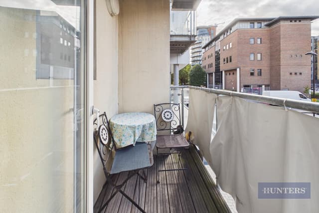 53 Orchard Place - Image 4