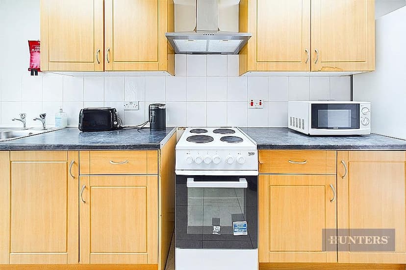 23, Ten Acre Mews - Image 4