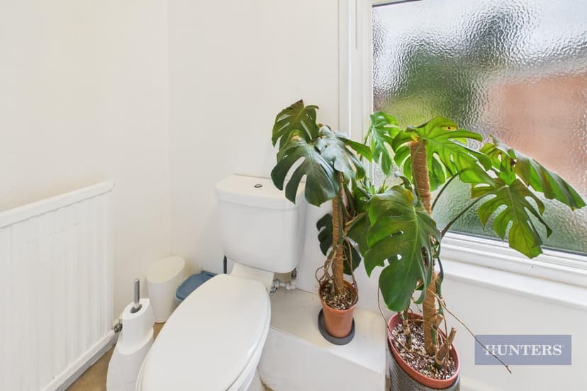 12 Milton Road - Image 12