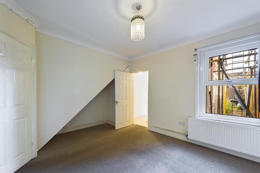 23, Heeley Road - Image 5