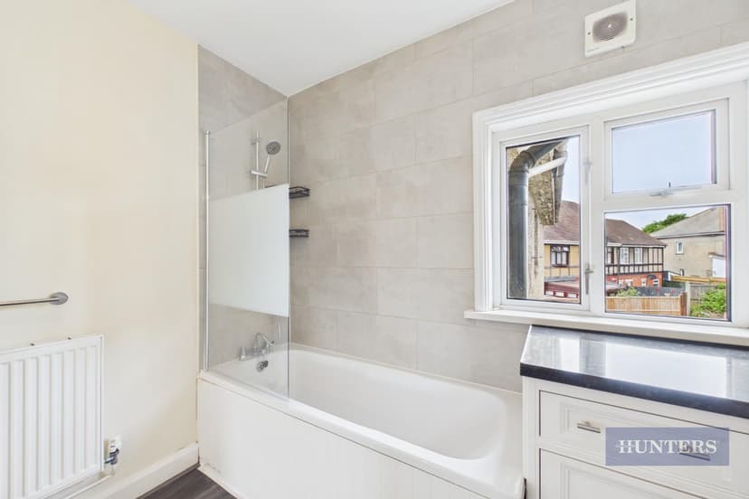 35a Lobelia Road - Image 10