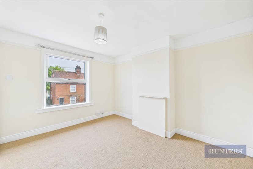 84, Gleave Road - Image 11