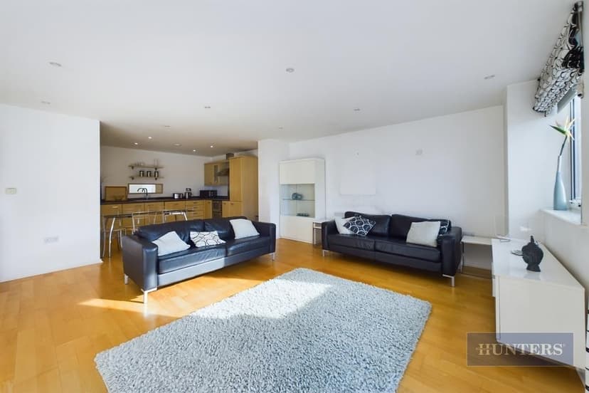 8, Dartmouth Road - Image 2