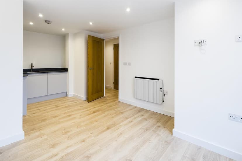 14, Dartmouth Road - Image 3
