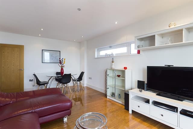 140, Bournbrook Road - Image 5