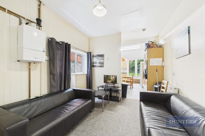 3 Silverdale Road - Image 4