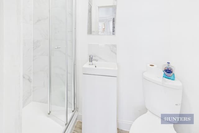 Room 4, 75 Westminster Road - Image 11