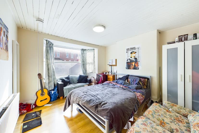 1, Dale Road - Image 3