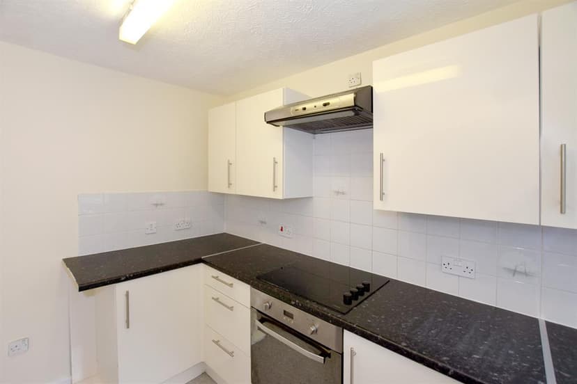 18, Bournbrook Road - Image 3