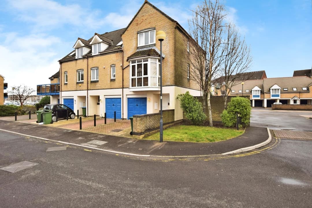 27, Cannon Hill Road