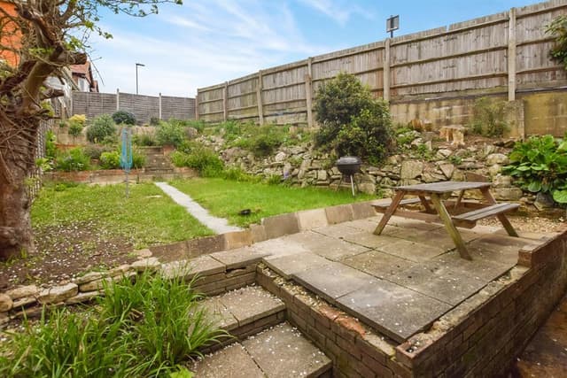 Room 3, 22 Dale Road - Image 8