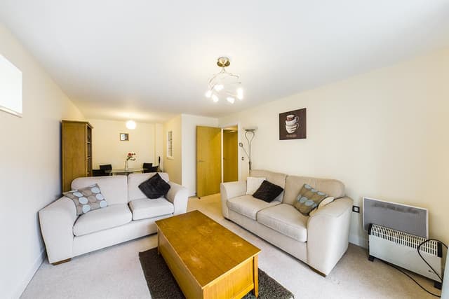 Flat 131 Gate 7, Oceana Boulevard Orchard Place - Image 12