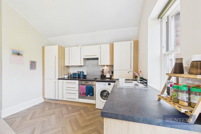 96, Teignmouth Road - Image 5