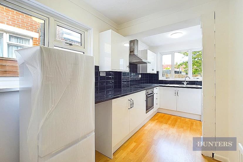 46 Aldermoor Road - Image 3