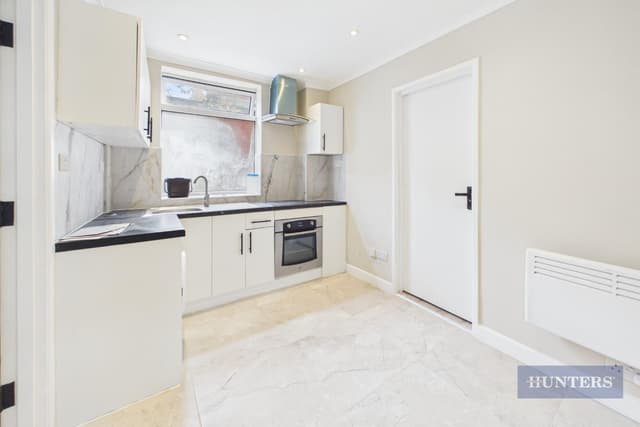 2E Ascupart Street - Image 6