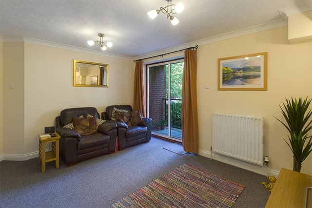 Flat 10, St Annes Gate 20 Archers Road - Image 7