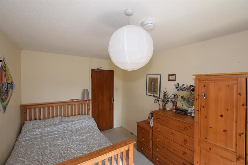 Room 2 23 Ranelagh Gardens - Image 6