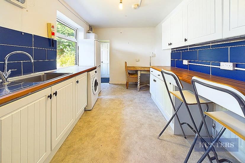 82, Dale Road - Image 4