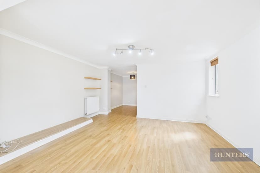 27, Cannon Hill Road - Image 3