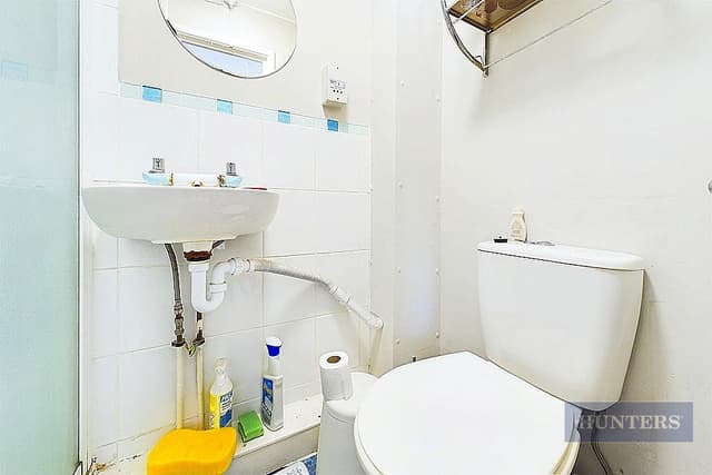 Room 4, 30 Ranelagh Gardens - Image 11