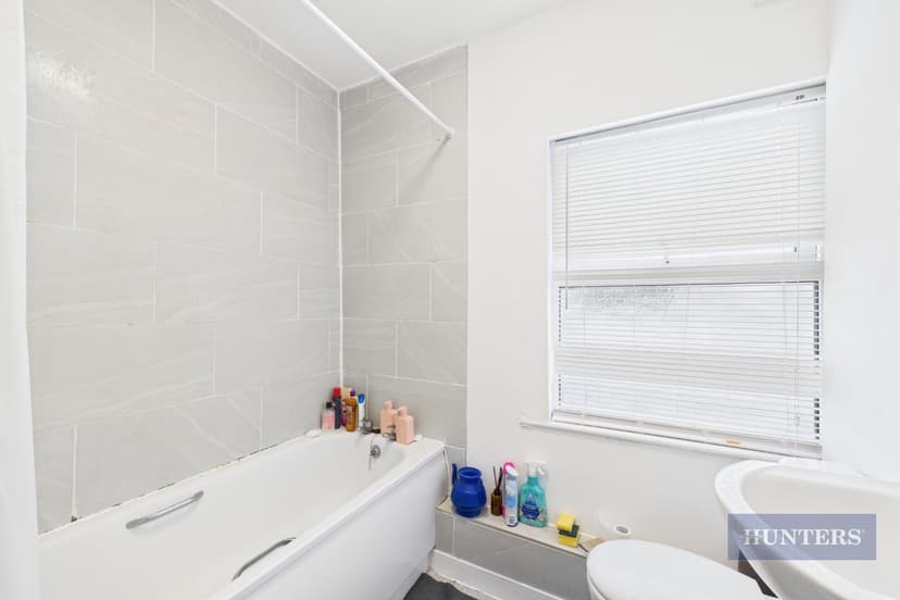 13 Milton Road - Image 11
