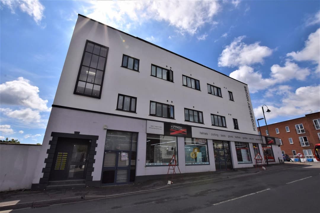 92, Raddlebarn Road