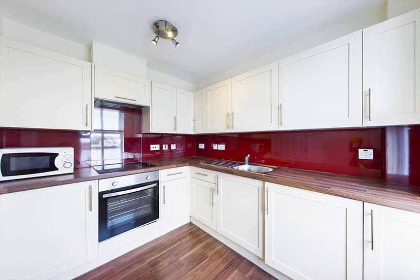 8, Dartmouth Road - Image 3