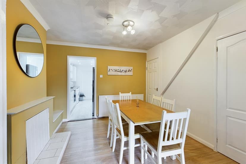 Room 1, 75 Westminster Road - Image 5