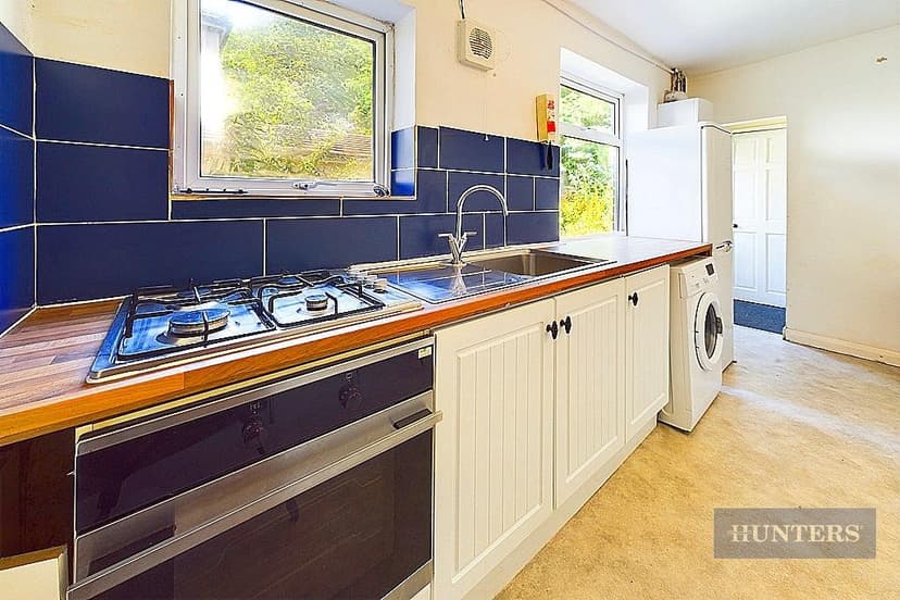 82, Dale Road - Image 3
