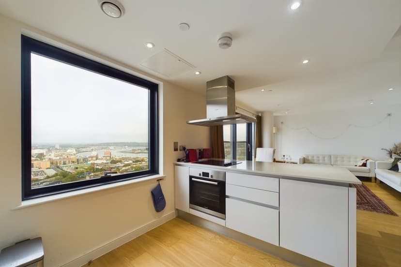 98 The Moresby Tower - Image 10