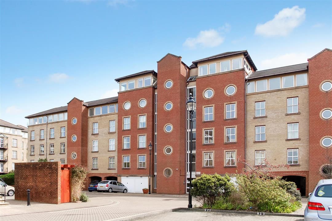 8, Dartmouth Road