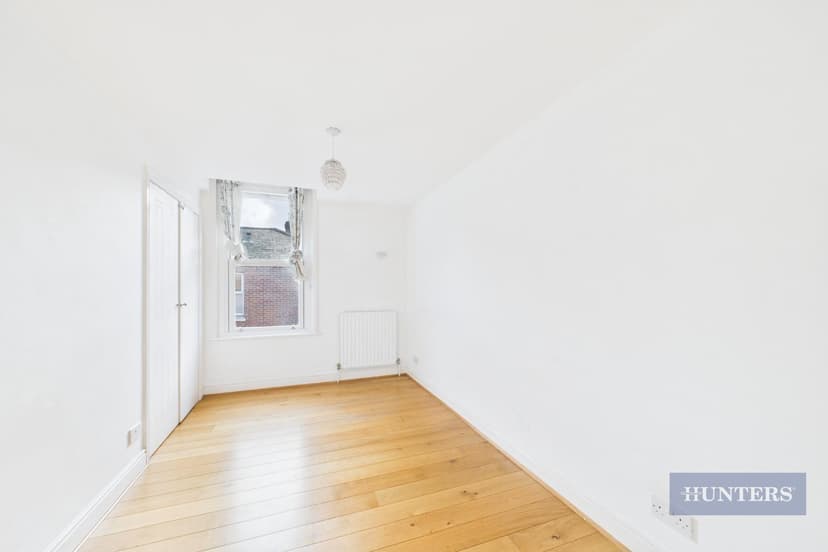 54, Metchley Drive - Image 5