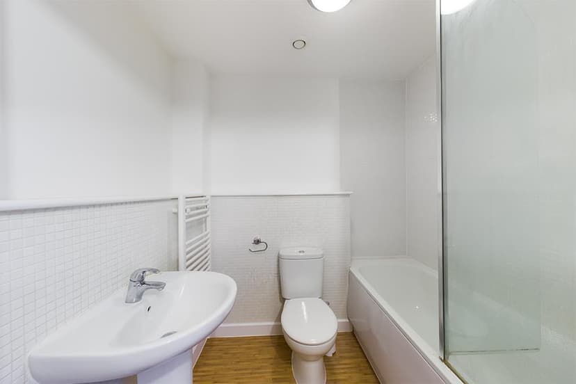 59, Northfield Road - Image 7