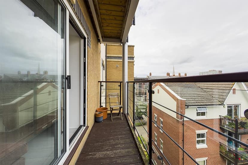 Flat 2, Ward Place - Image 5
