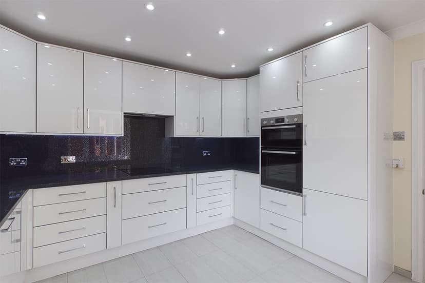 55, Hubert Road - Image 4