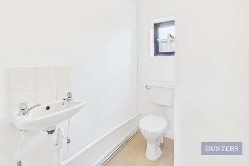 Room 1, Heeley Road - Image 14