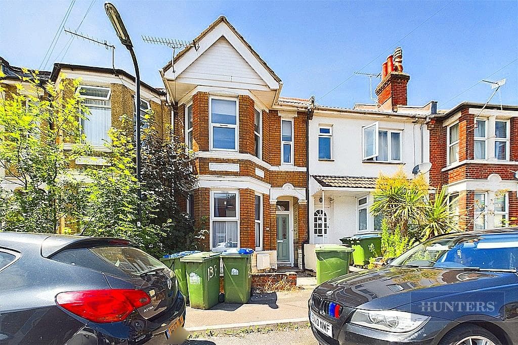 6, Umberslade Road