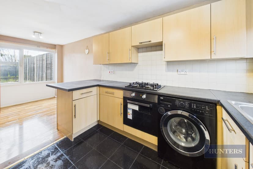 98, Bournbrook Road - Image 3